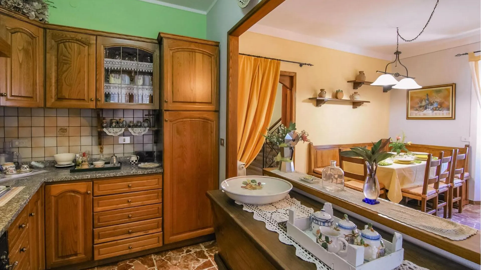 Amazing Home In Sommocolonia With Jacuzzi 0*,  Ιταλία
